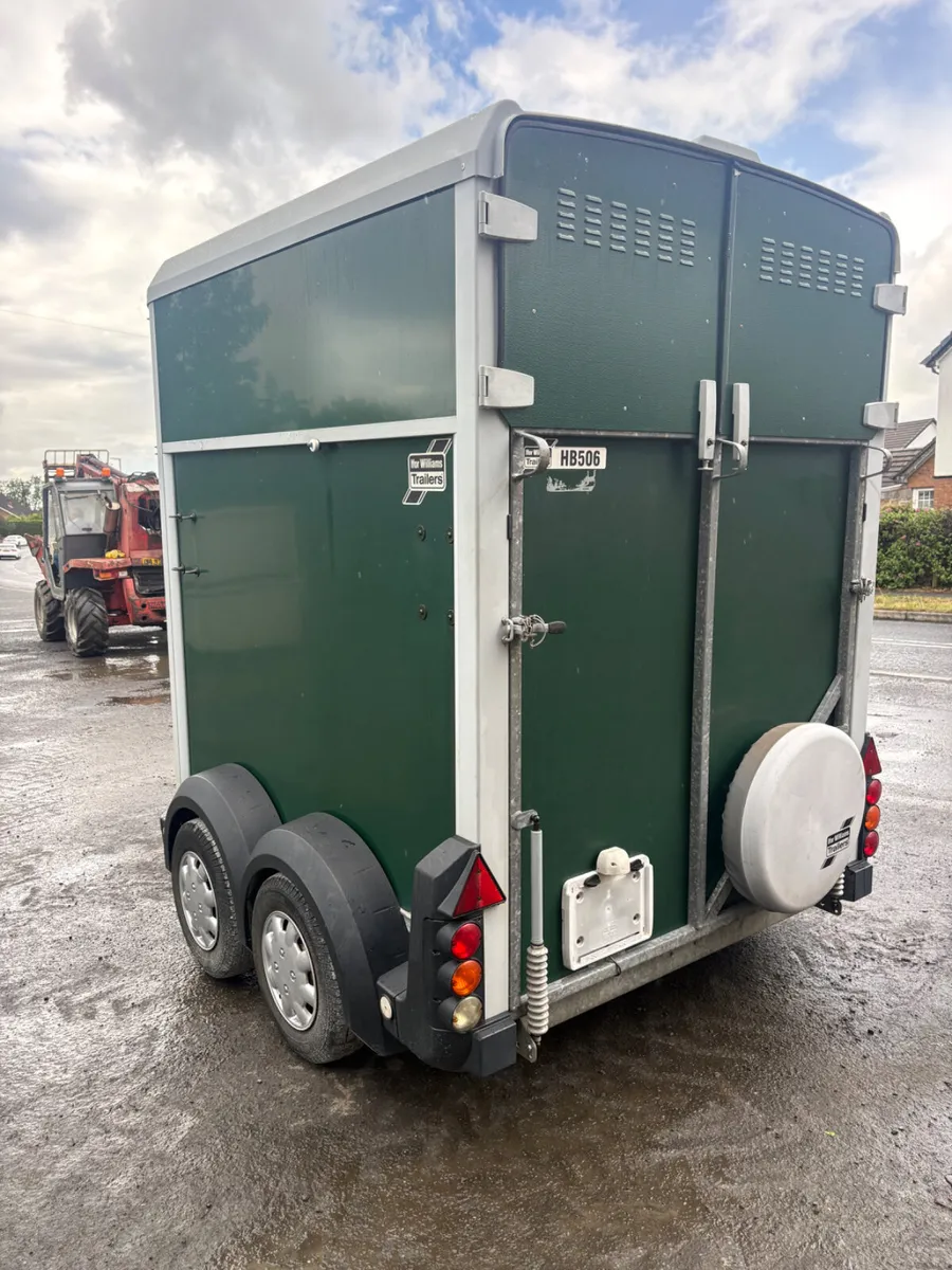 Ifor Williams 506 horse box - Image 2