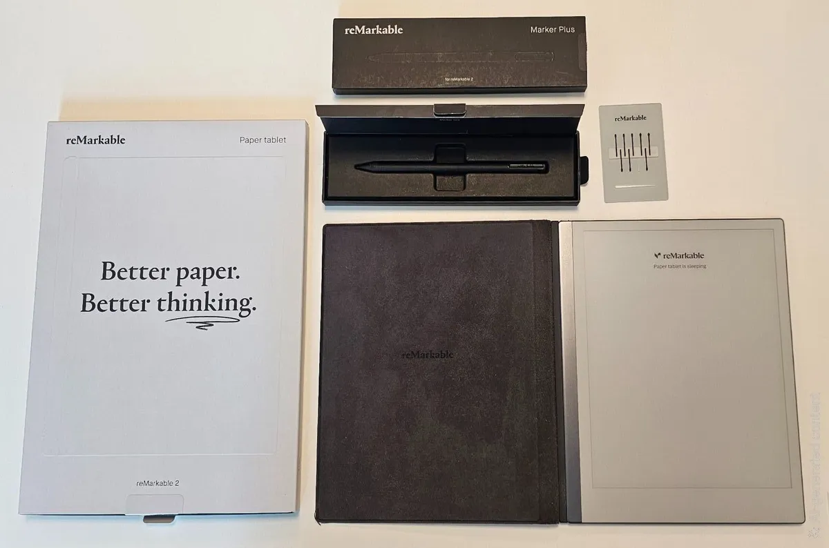 reMarkable 2 - Marker Plus - Book Folio - Image 1