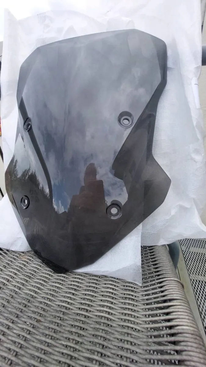 Sport windshield for BMW F900XR - Image 1