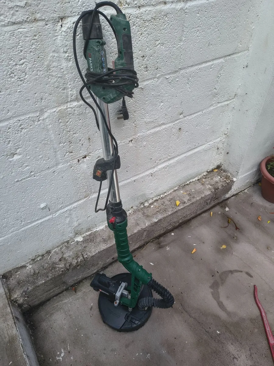 Parkside PWDS 920 A1 Wall & Ceiling Grinder - Image 3