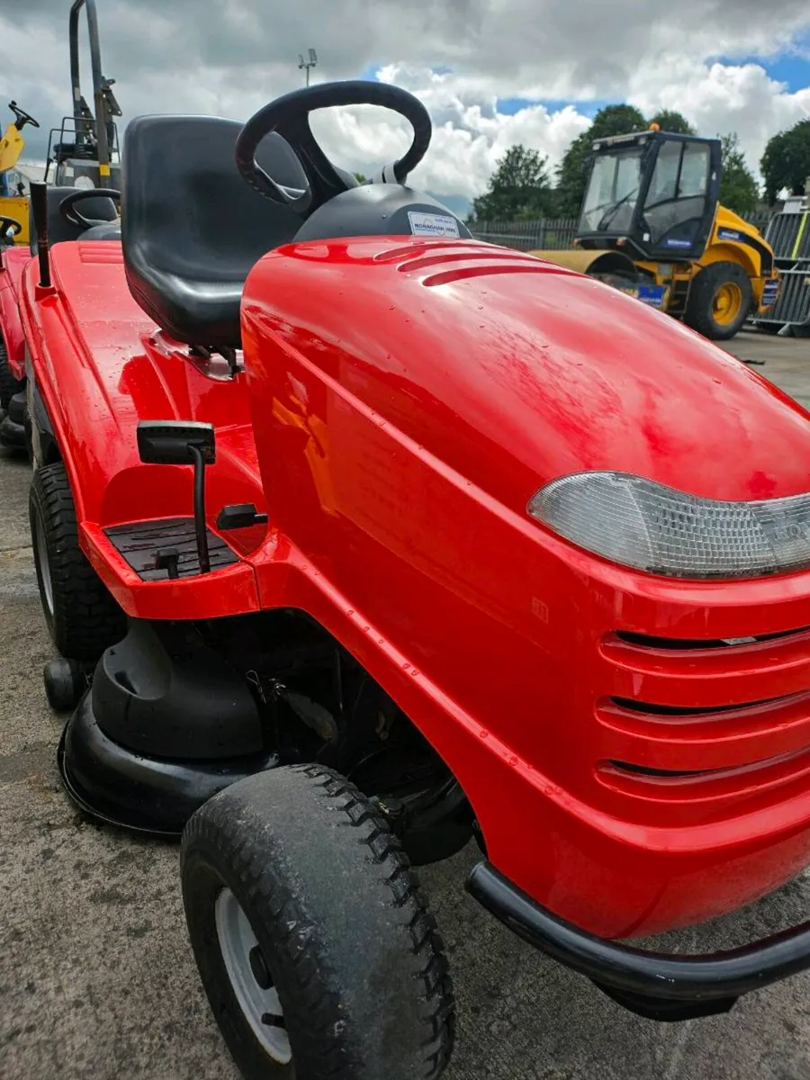2020 Honda 2417 Ride On Tractor Lawn Mower - Image 1