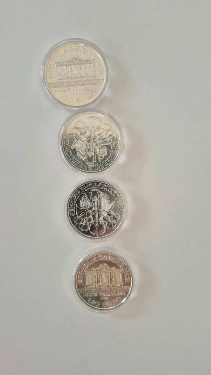 1 oz silver bars and few coins - Image 2