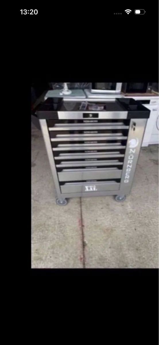 New Nuremberg tool chest with tools - Image 1