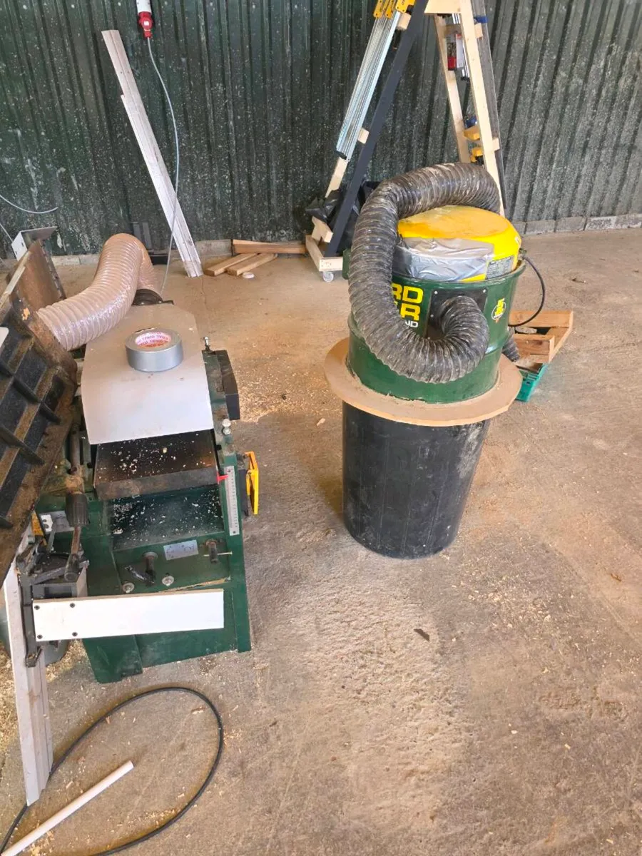 Record power pt 107 planer with extractor - Image 3