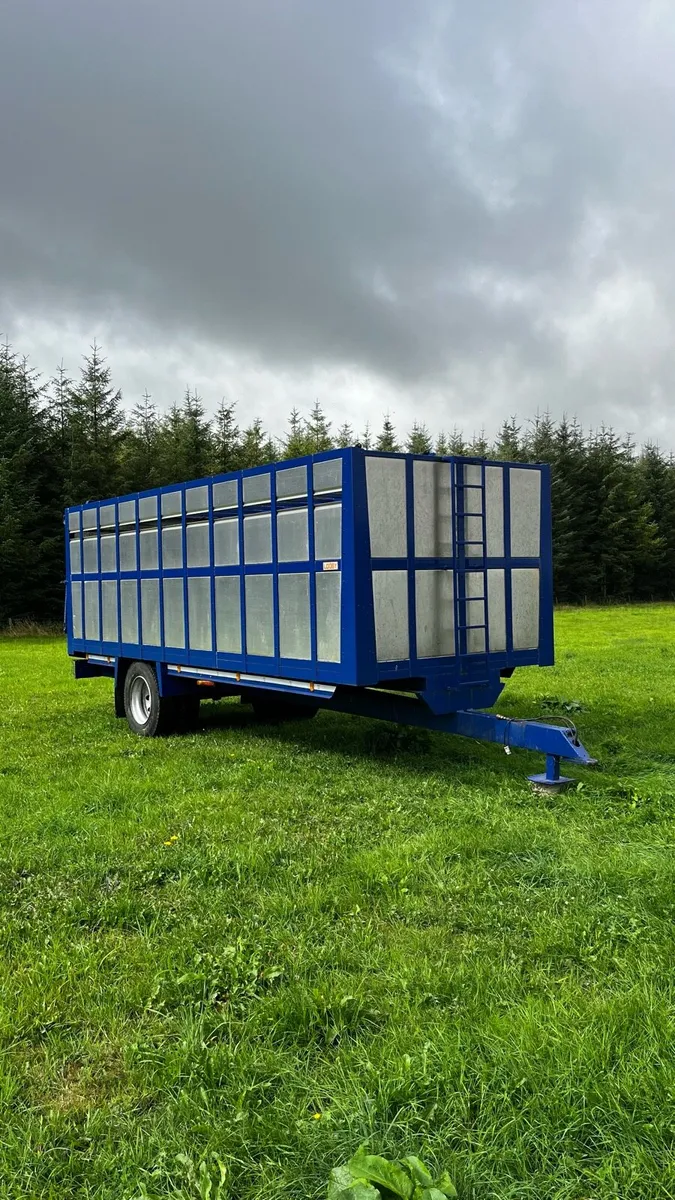 Looby 22ft Livestock Trailer - Image 1