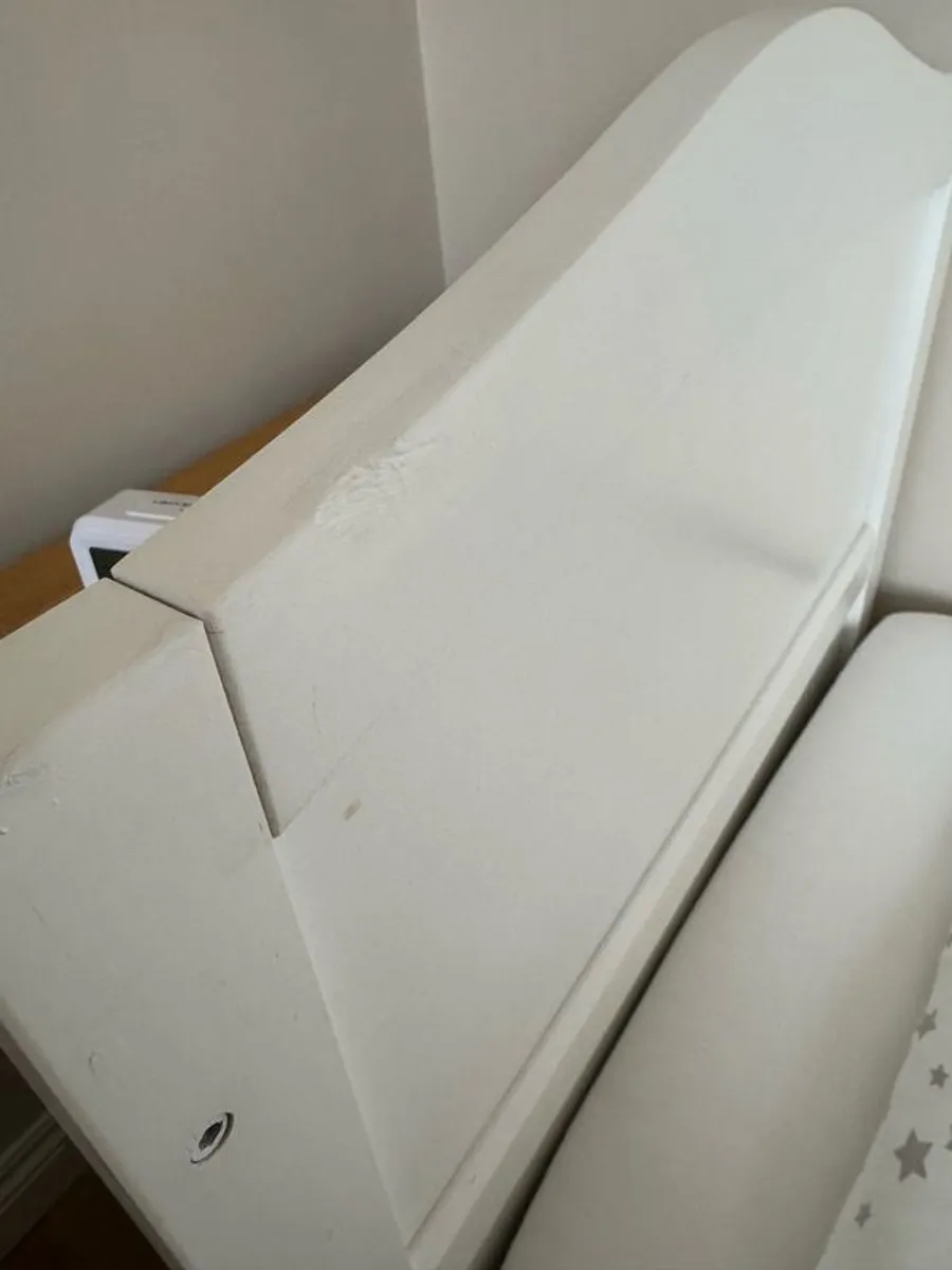 Cot bed with mattress - Image 2