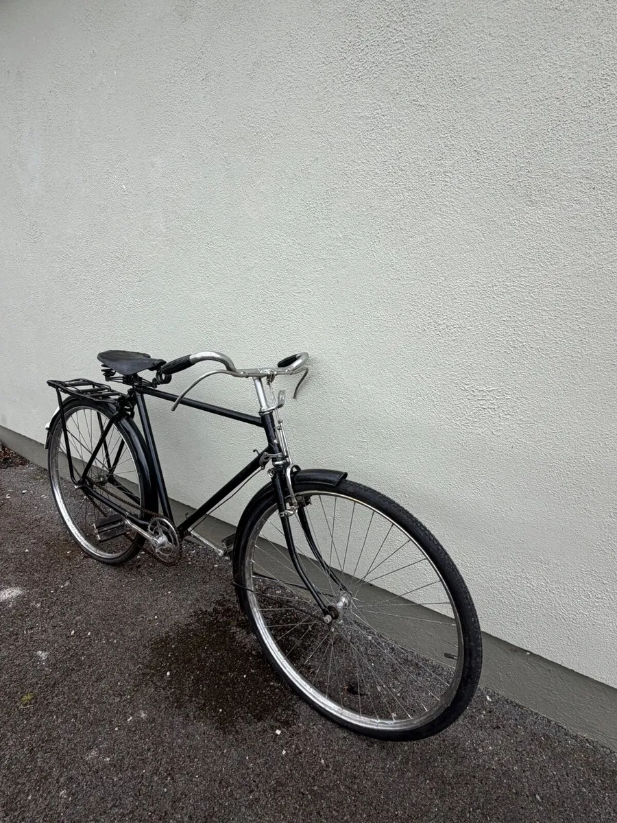 Vintage bicycle - Image 1