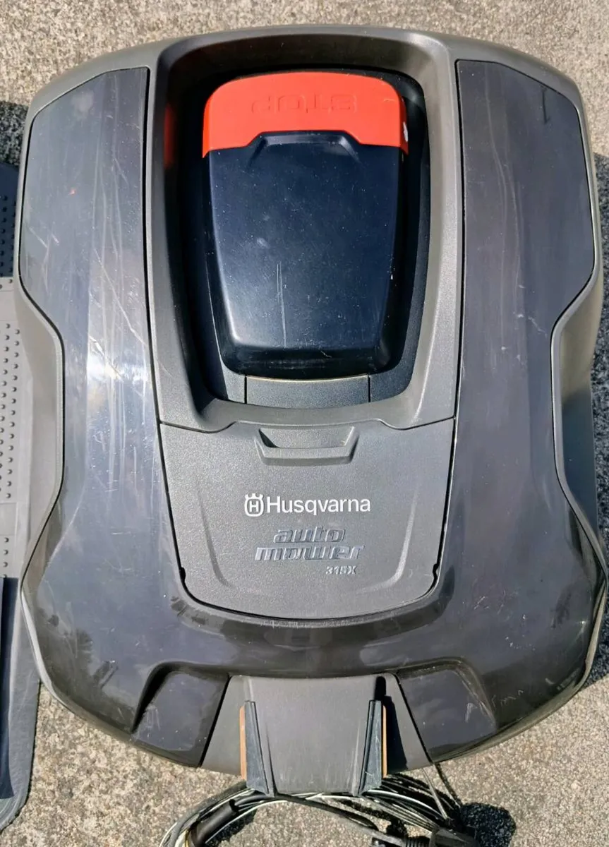 Husqvarna robot - Image 1