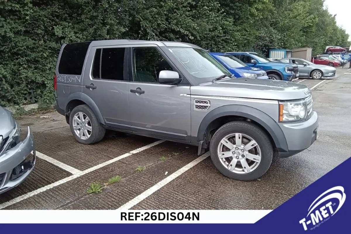 2011 LAND ROVER DISCOVERY BREAKING FOR PARTS - Image 3
