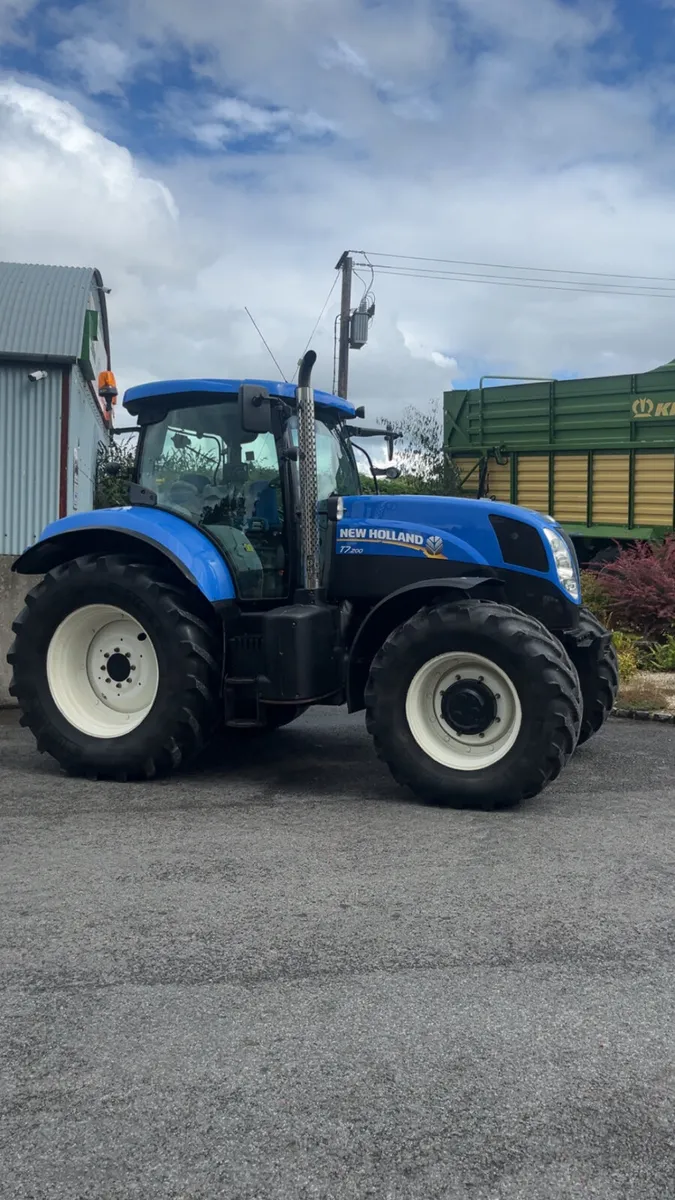 New Holland T7.200 - Image 2