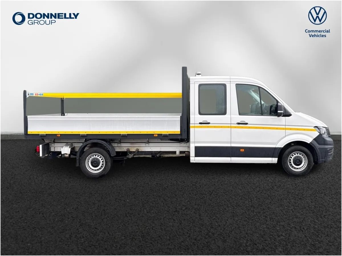 Volkswagen Crafter Cr35 Lwb Diesel Fwd Commerce - Image 4