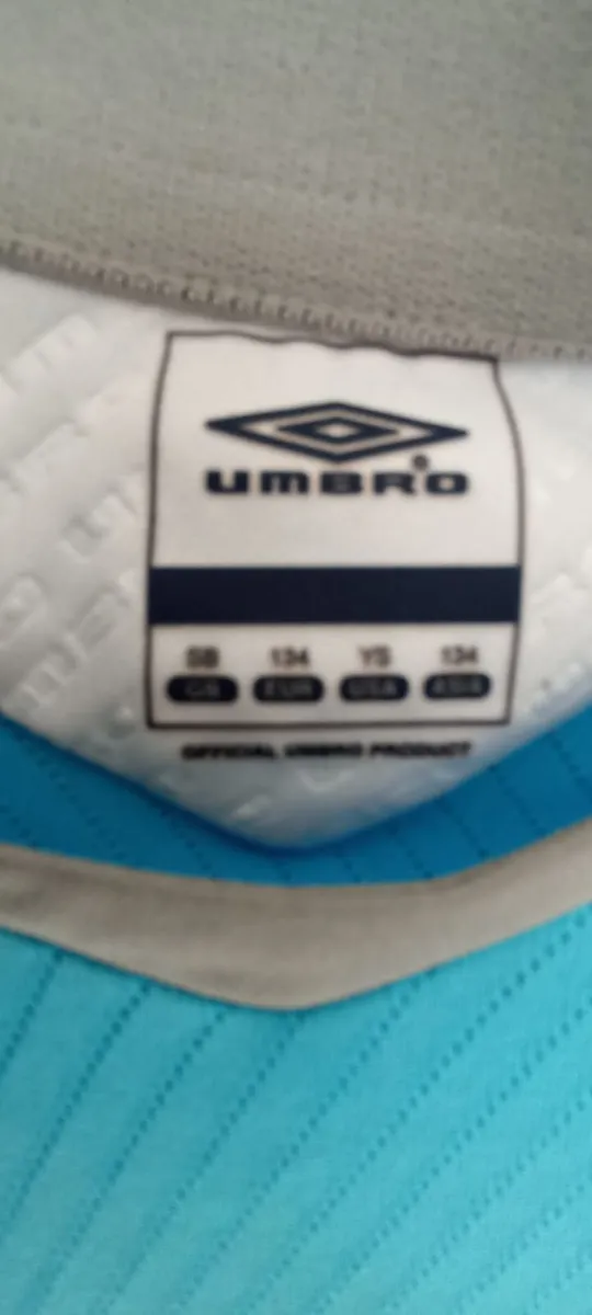 Kids Football Strips - Image 2