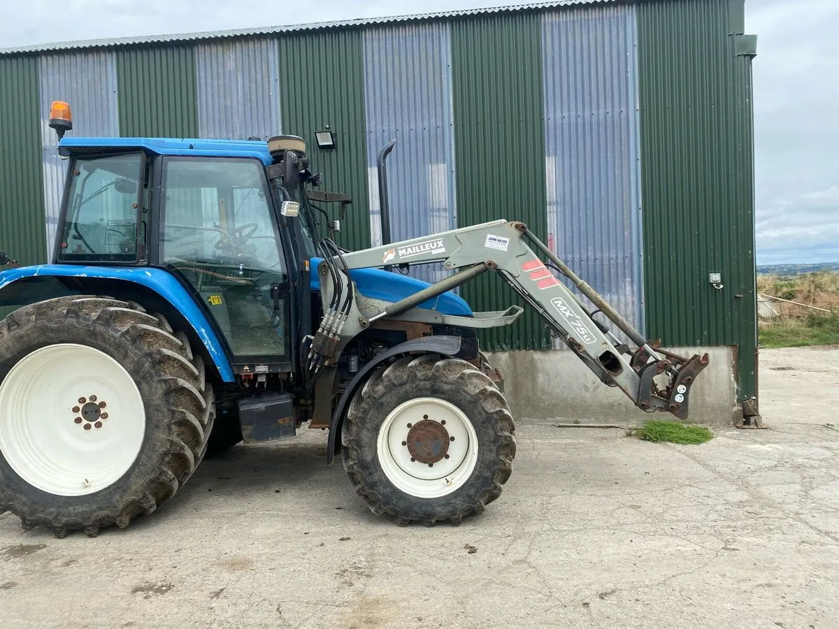 Ts110 loader - Image 1