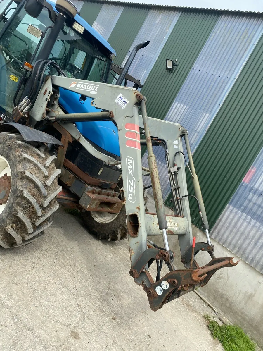Ts110 loader - Image 2