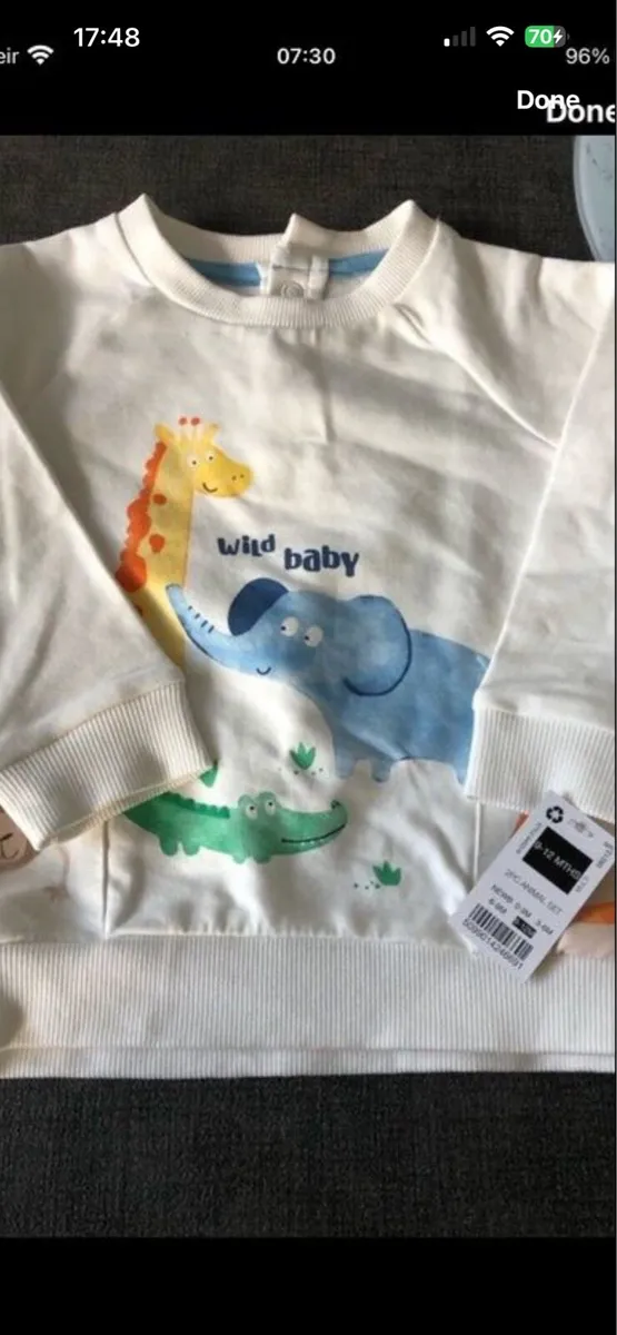 Boys BNWT sweater 9/12 mths €4 - Image 2