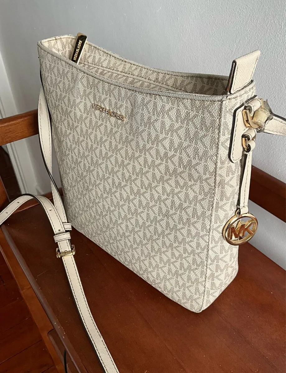 Michael Kors Cross Body Bag - Image 1