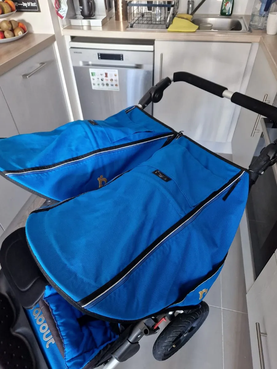 Out N About Double buggy very clean - Image 4