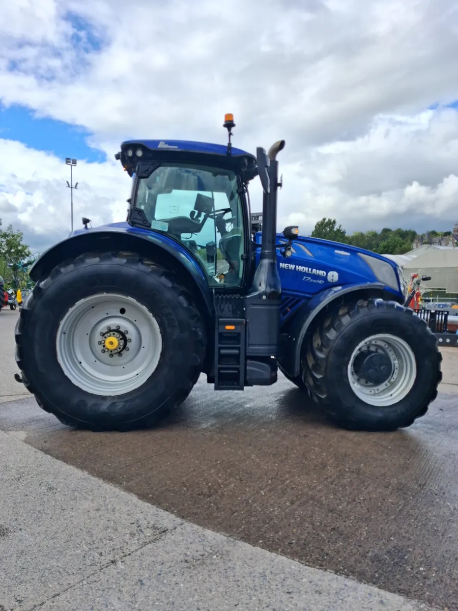 New Holland T7.315 - Image 3