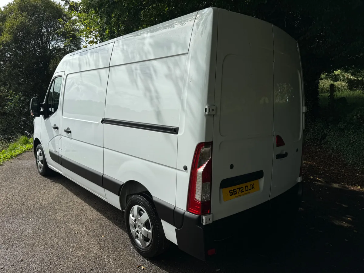 Late 2022 Renault Master Business+ (VRT €250) - Image 4
