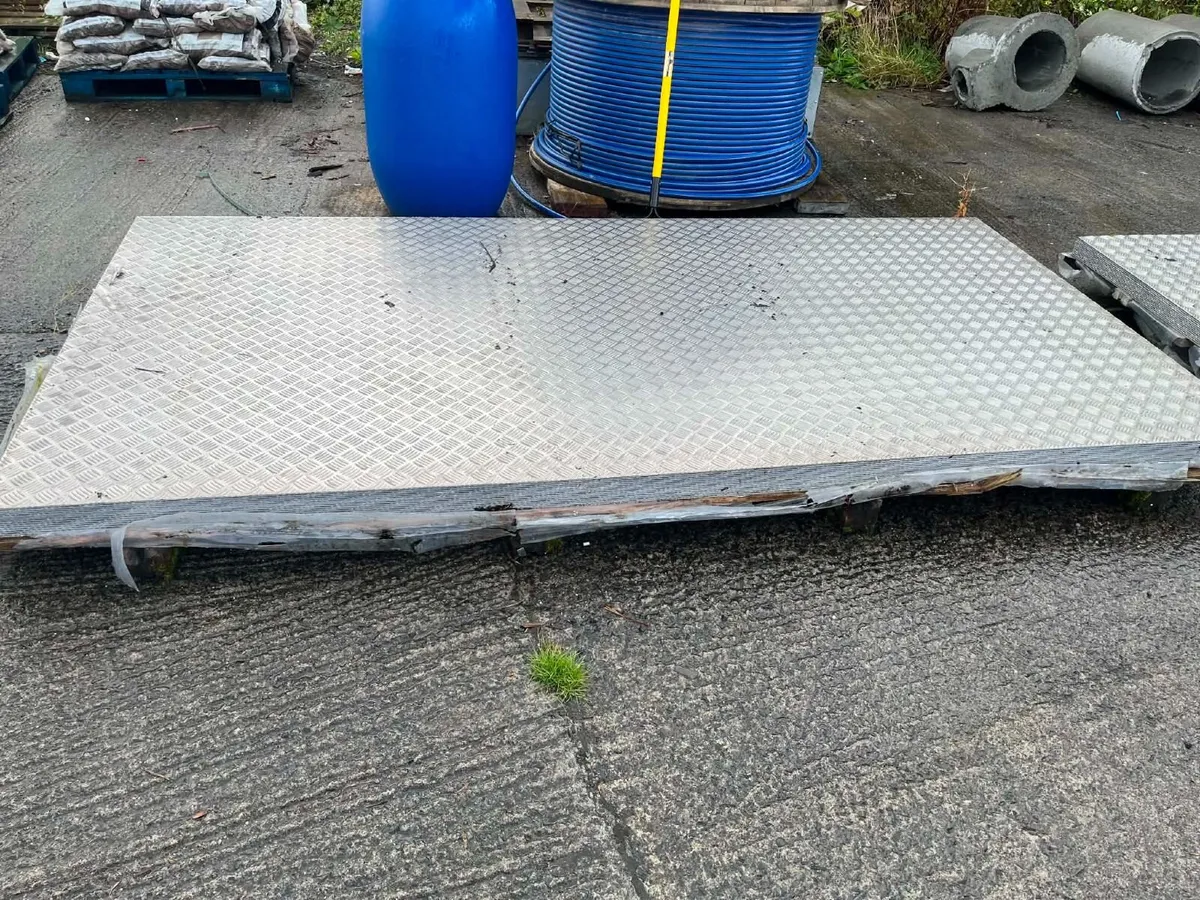 Galvanised Chequered Sheets - Image 3