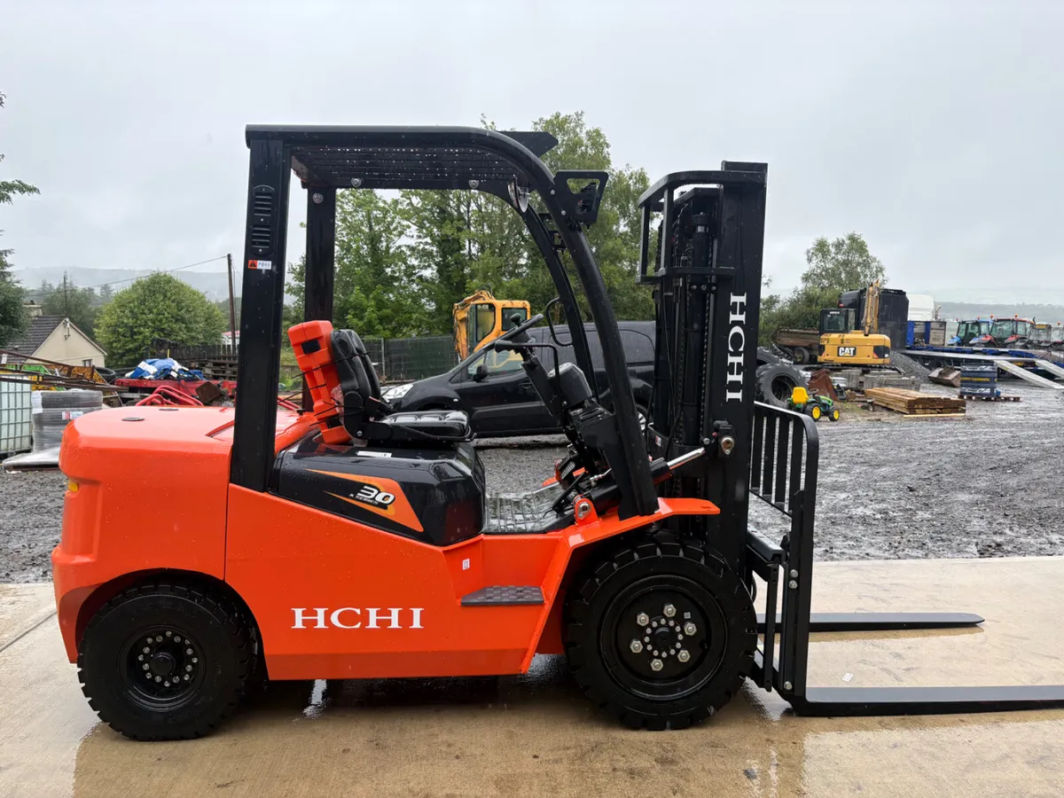 NEW HCHI 3 ton forklift - Image 2