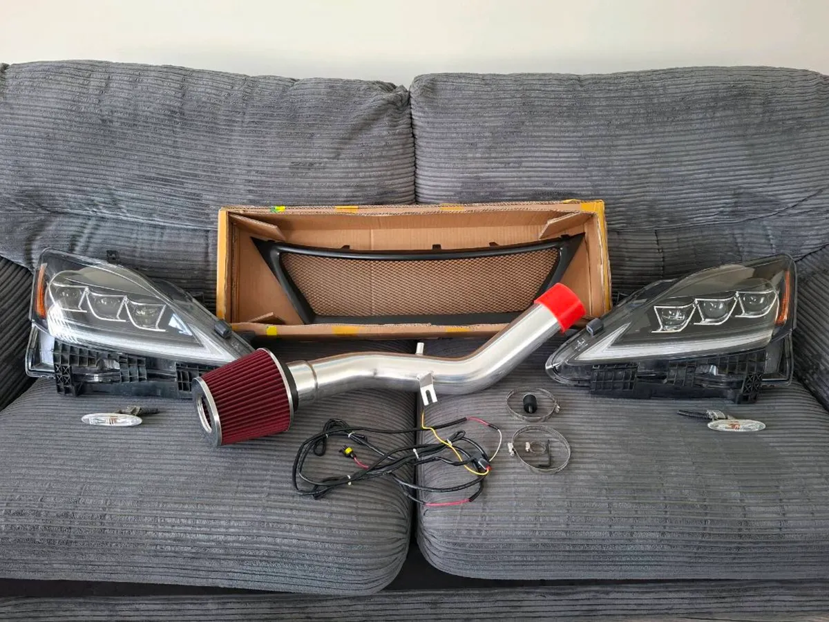 Car parts - Image 1