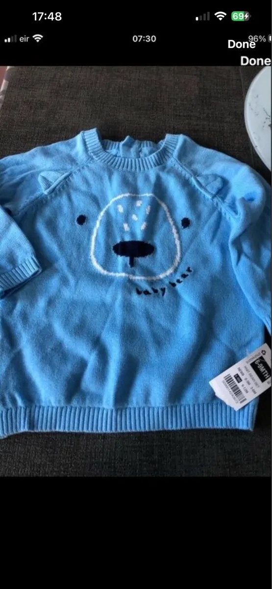 Boys BNWT jumper 6/9 mths €4 - Image 2