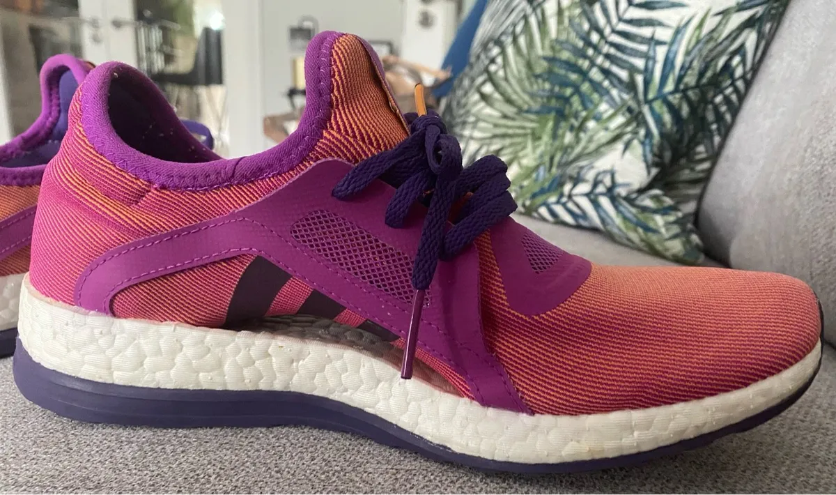 Adidas Women Pureboost X Size 40/6.5 - Image 2