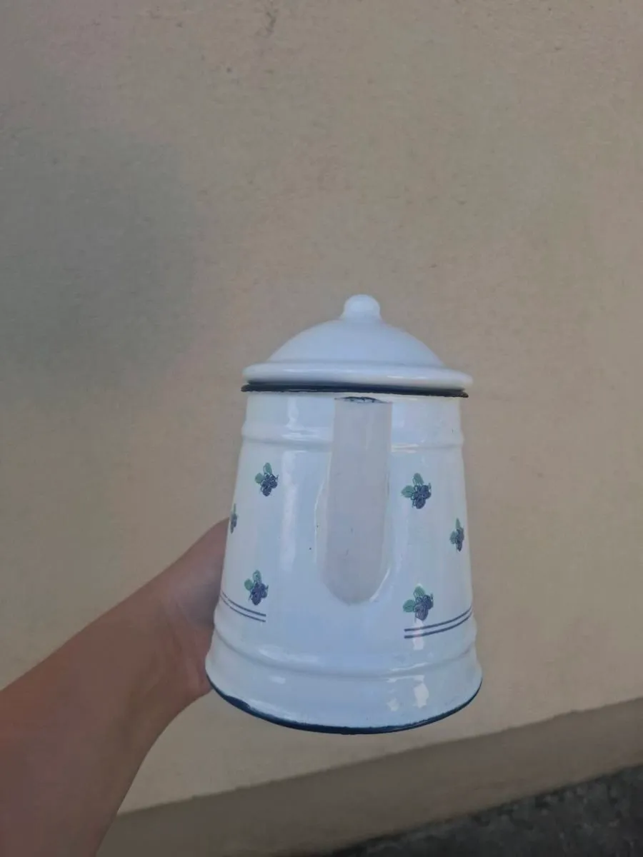 Small enamel tea pot - Image 2