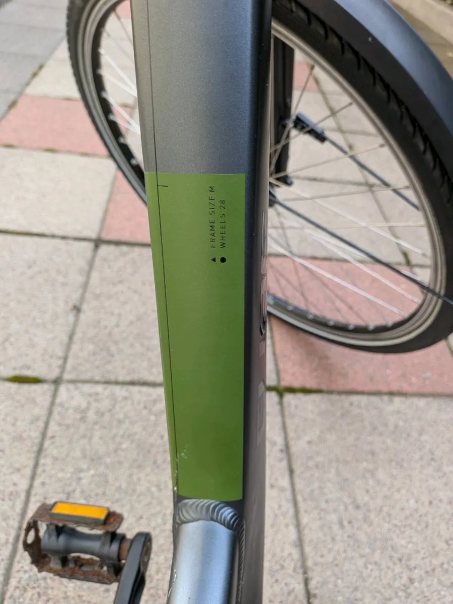 Cube Touring One Pedal Bike - Image 3