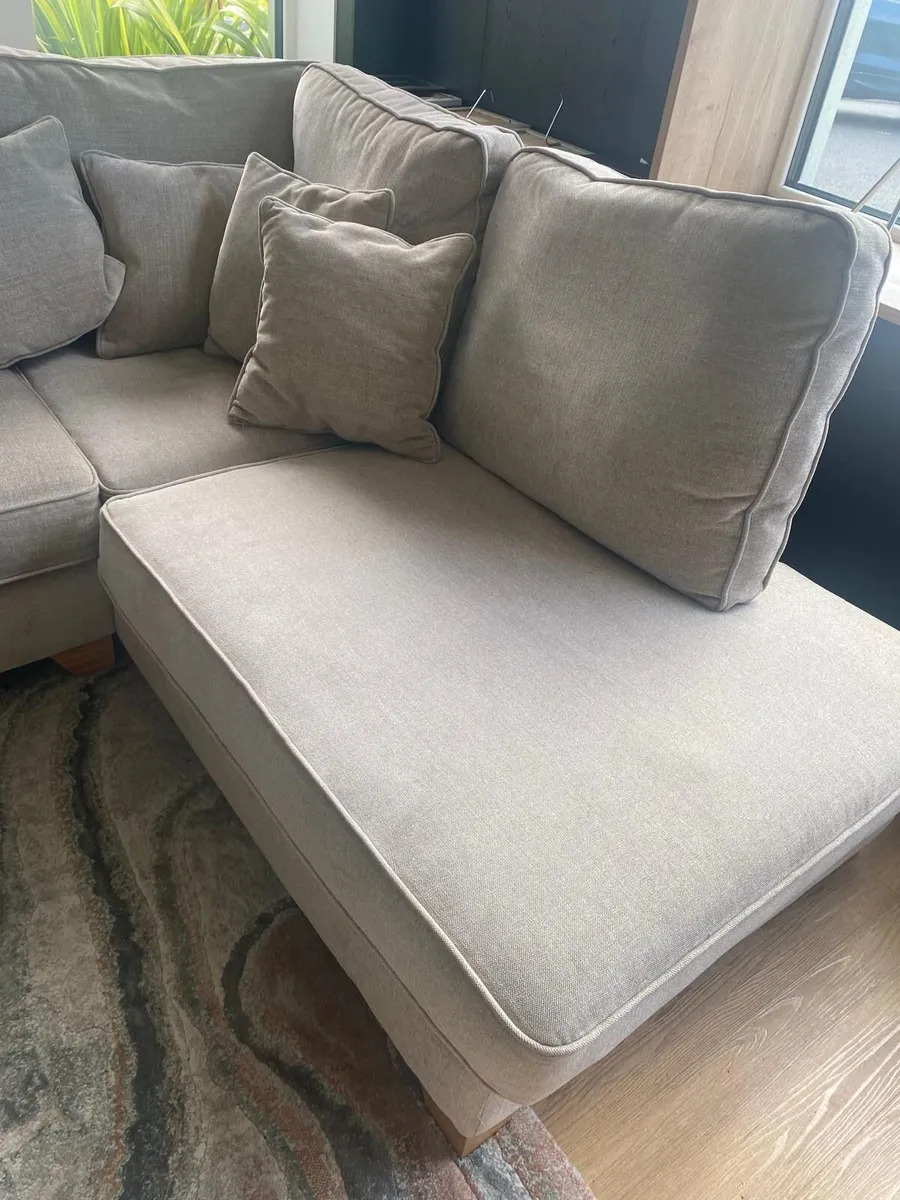 Sofa - The Fairfield Sofa - 3 Corner Chaise - Image 2