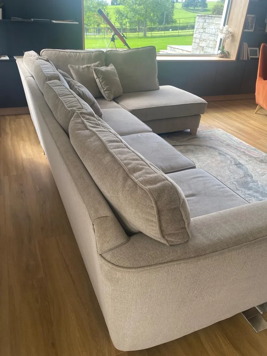 Sofa - The Fairfield Sofa - 3 Corner Chaise - Image 3