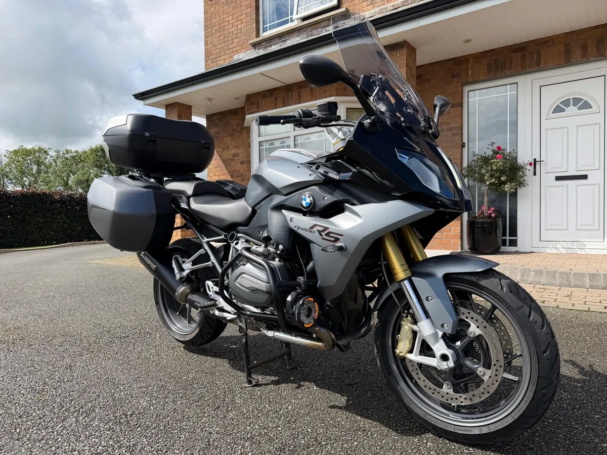 2015 BMW R1200RS - Image 2