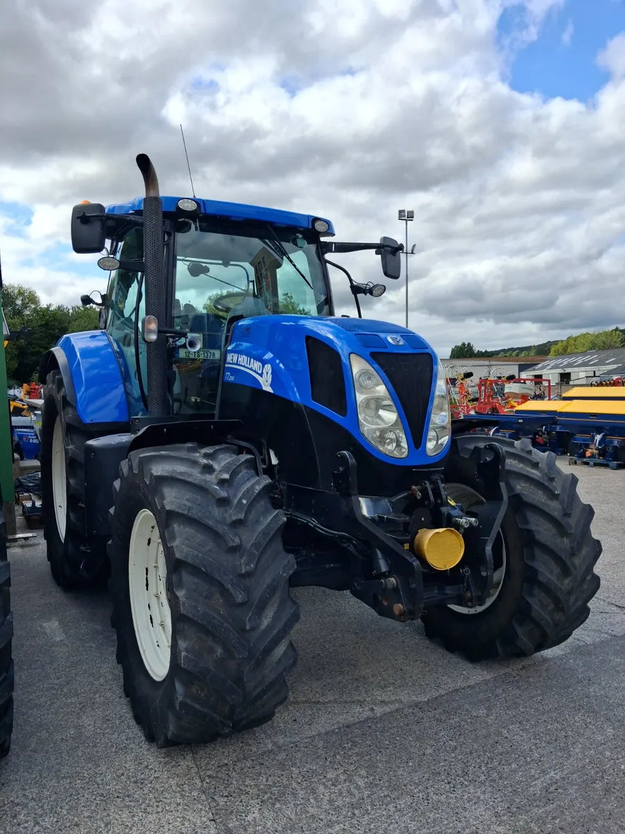 New Holland T7.200 - Image 4