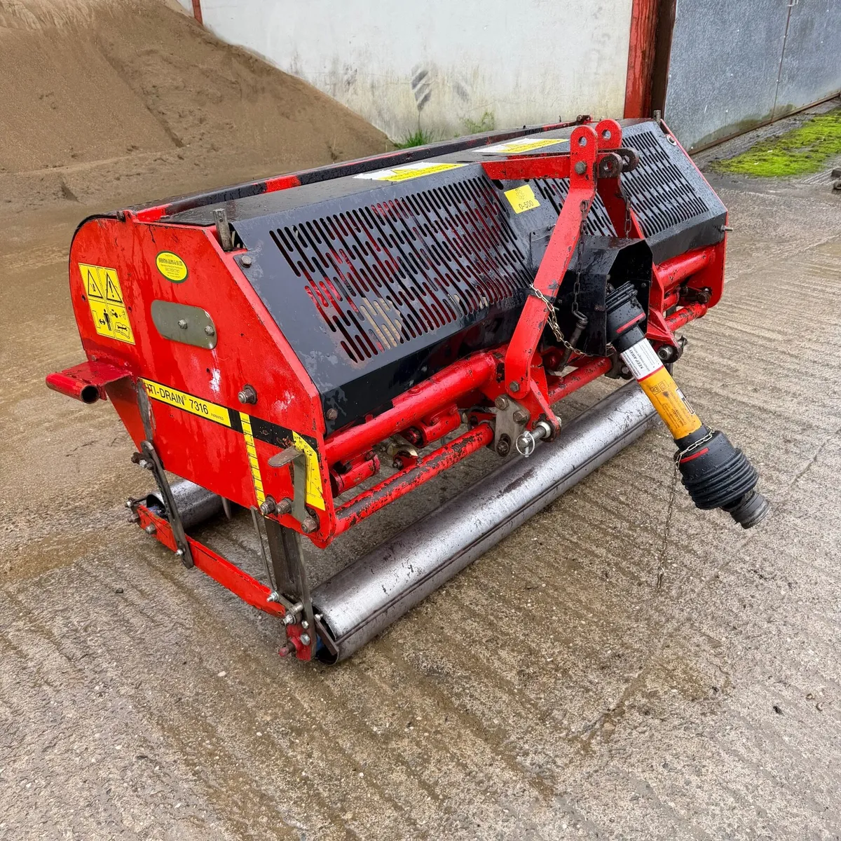 Verti Drain 7316 Aerator - Image 1