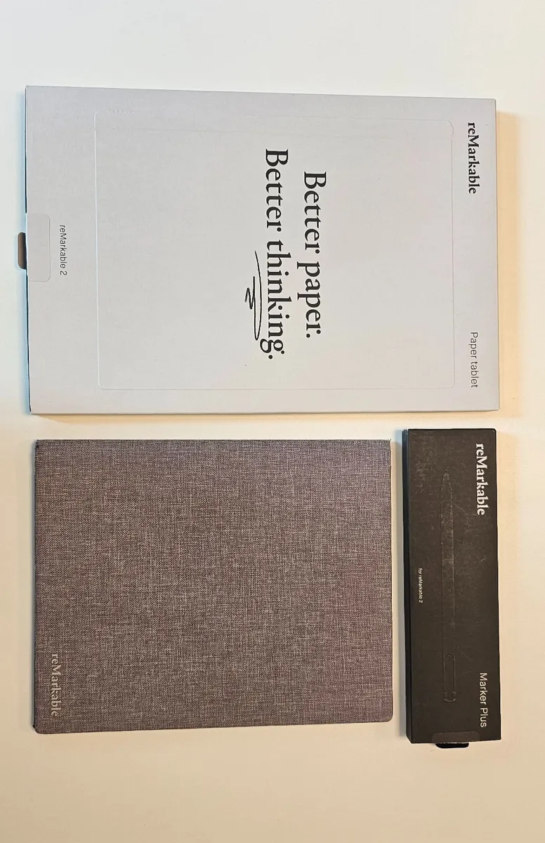 reMarkable 2 - Marker Plus - Book Folio - Image 2