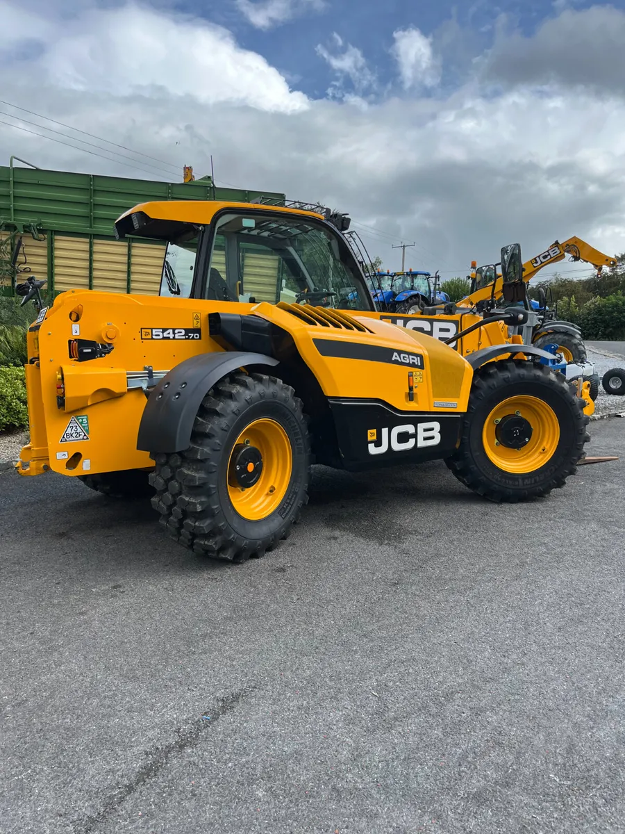 JCB 542-70 Agri Telehandler ( 2023) - Image 3