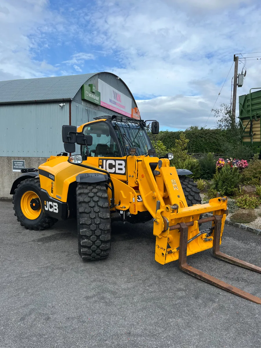 JCB 542-70 Agri Telehandler ( 2023) - Image 1