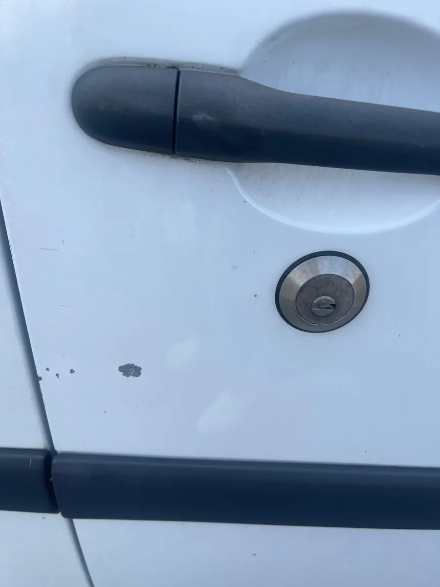 Renault Kangoo 2016 - Image 1