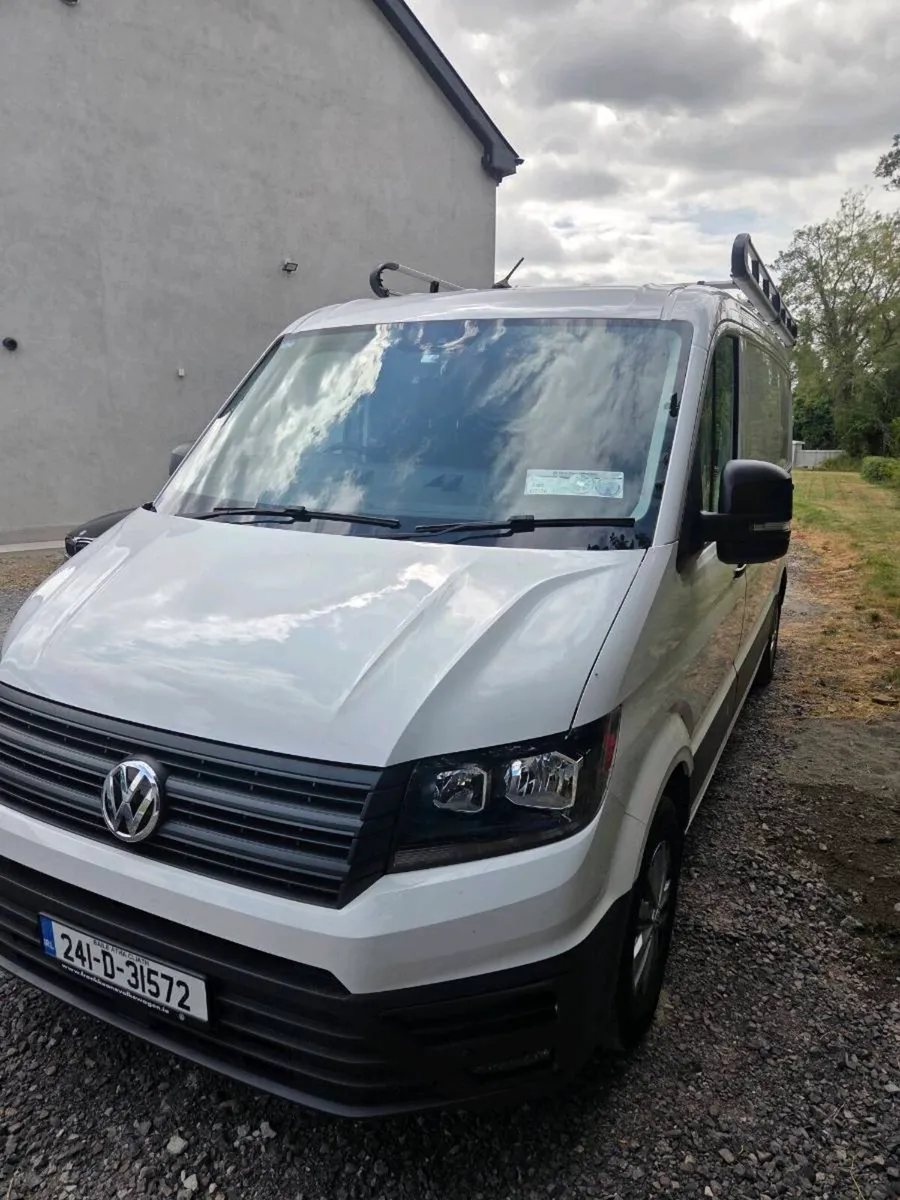 VW Crafter MWB Low Roof 140bhp - Image 2