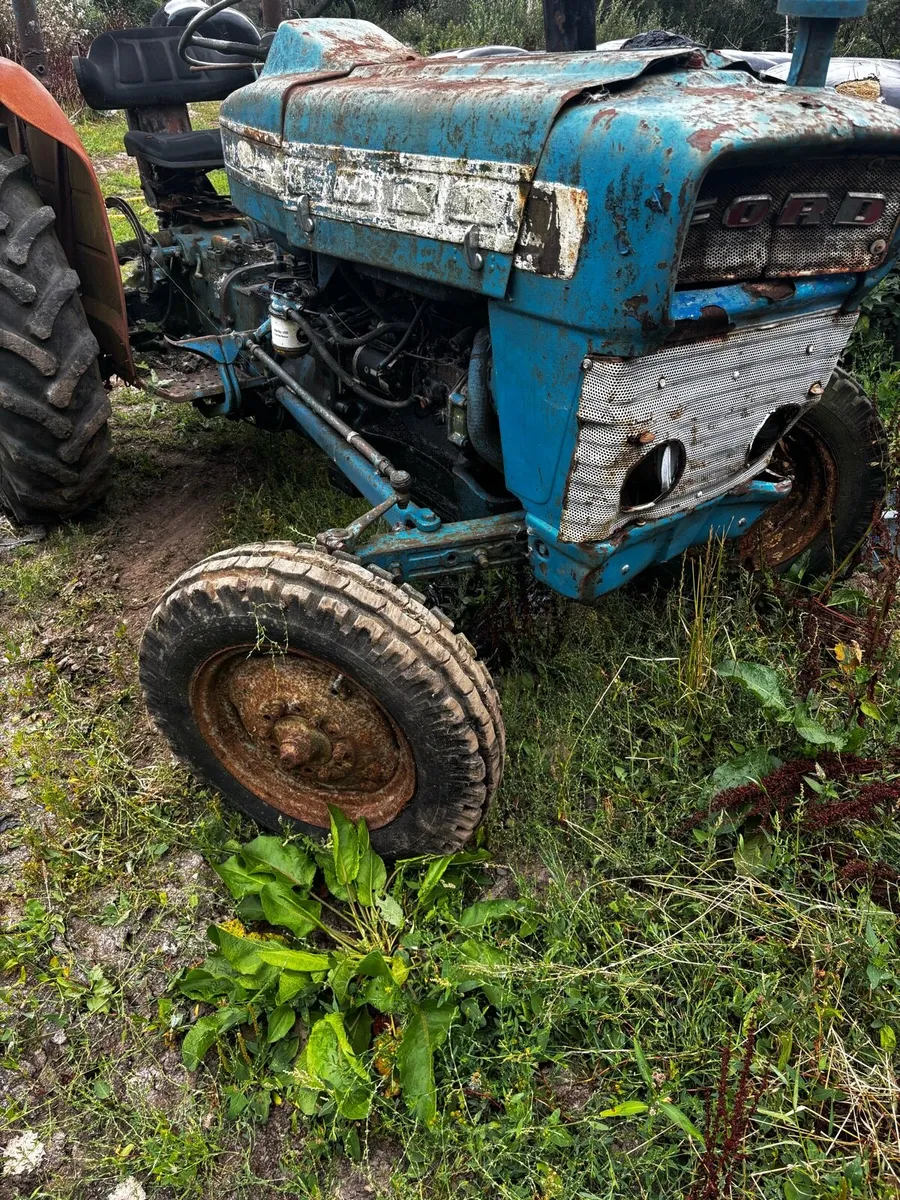 Ford 3000 - Image 4