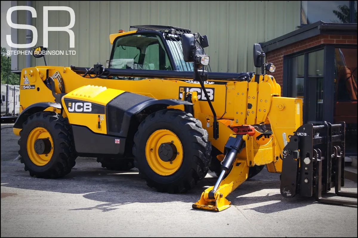 2018 JCB 540-170 - Image 2