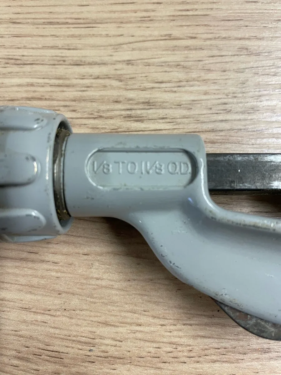 Parker Stainless Steel Tube Pipe Cutter - Image 2