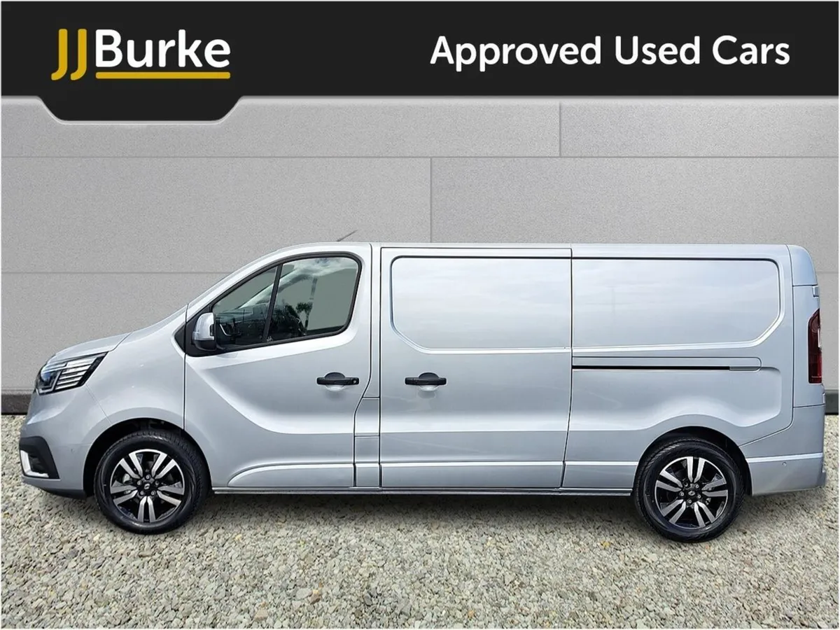 Renault Trafic LL30 Blue dCi 150 Extra Sport Panel - Image 3