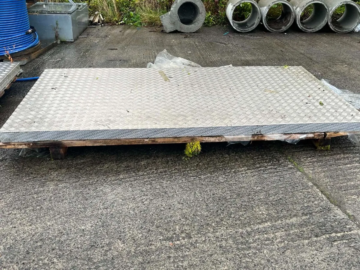 Galvanised Chequered Sheets - Image 3