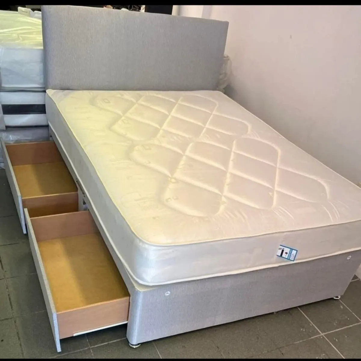 New Royal Bed's Mattresses Free Delivery Nationwid - Image 4