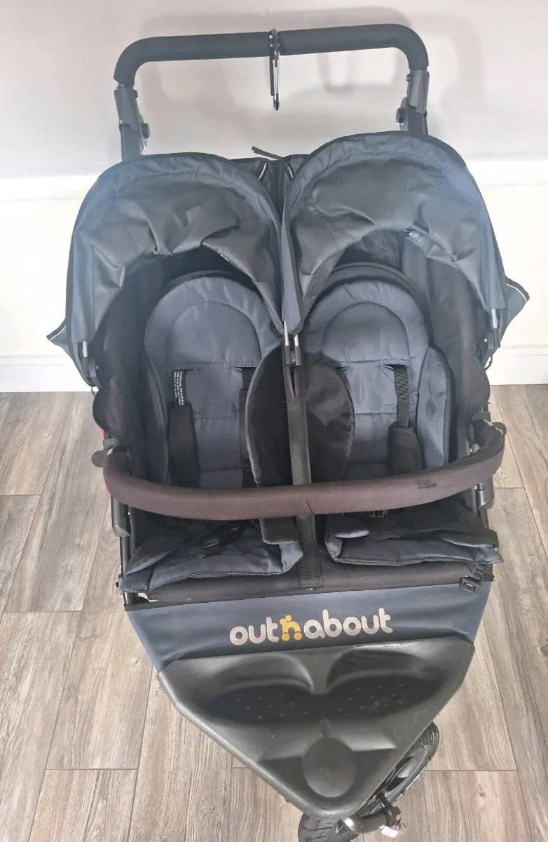 Outnabout Double buggy - Image 2