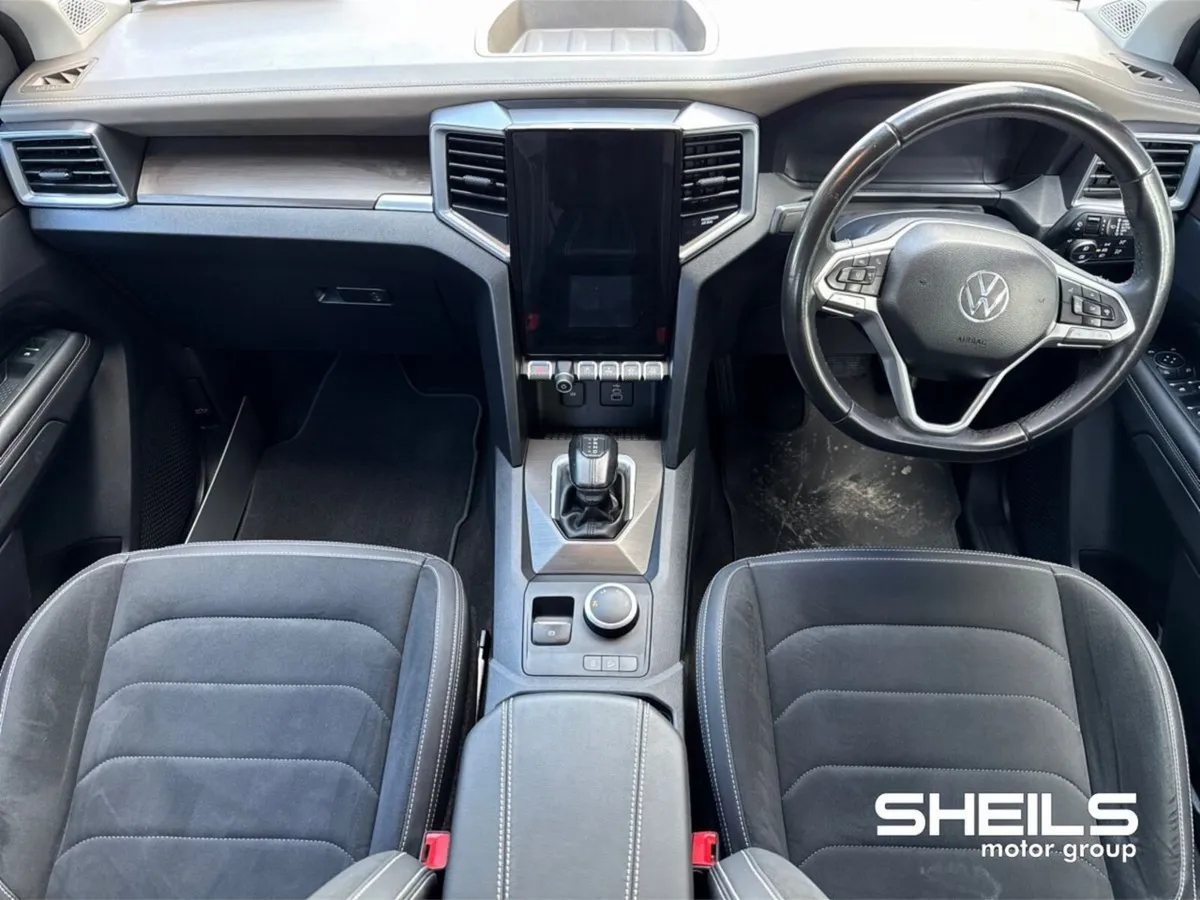 Volkswagen Amarok AMAROK STYLE 2.0 202BHP  A10A 4D - Image 3
