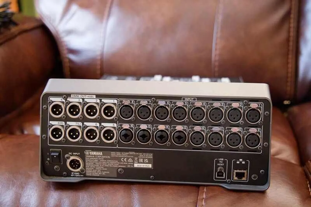 Yamaha DM3S - Image 3