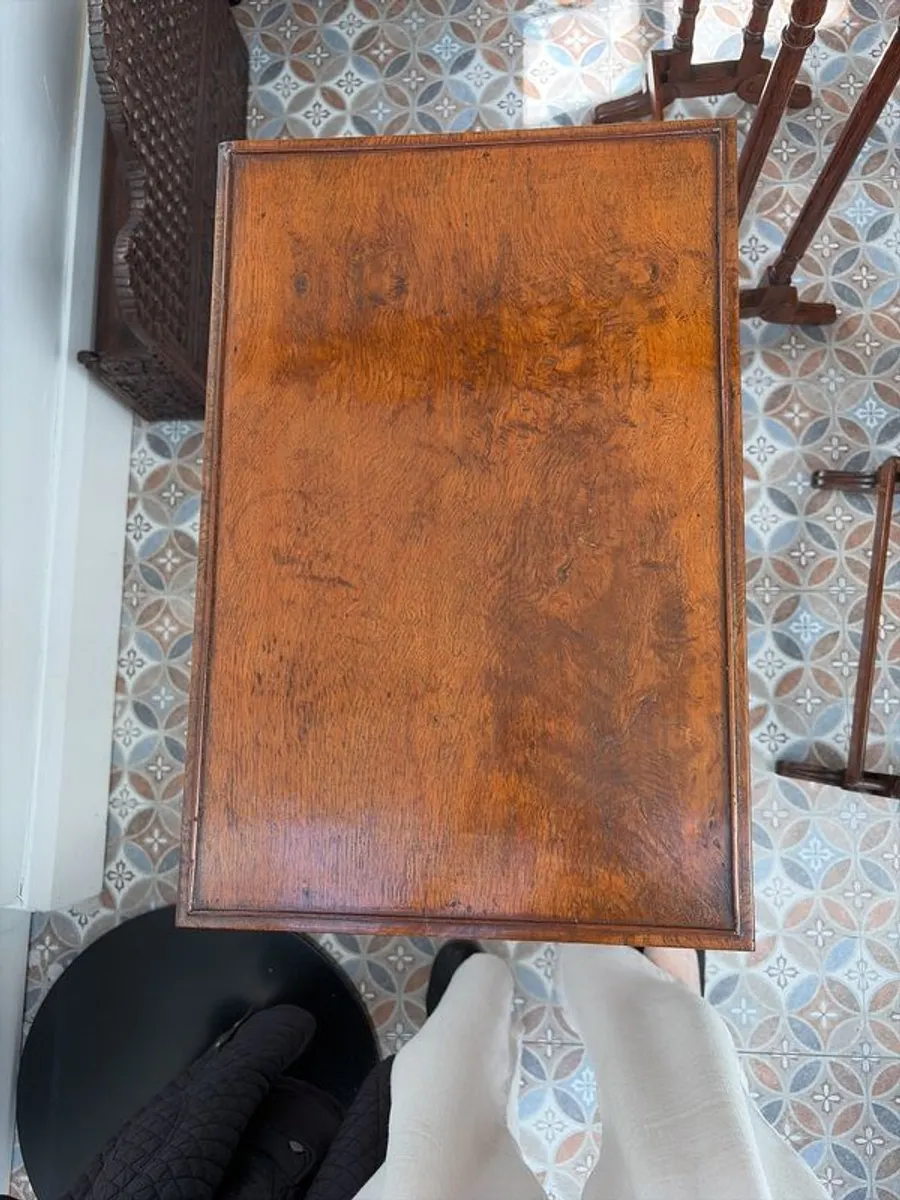 Burr Walnut Nest of 3 Tables - Image 3